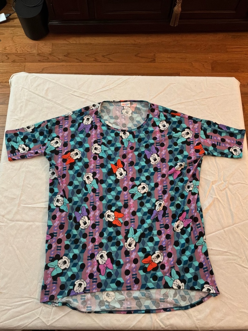 Disney LuLaRoe Minnie Mouse Tee in Teal, Purple & Black